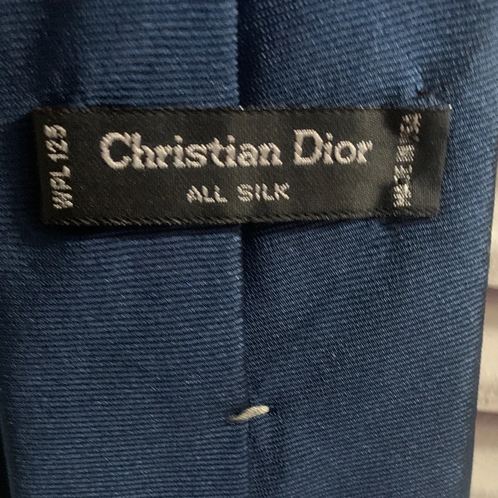 Vintage Christian Dior Blue Classic Silk Tie-0398